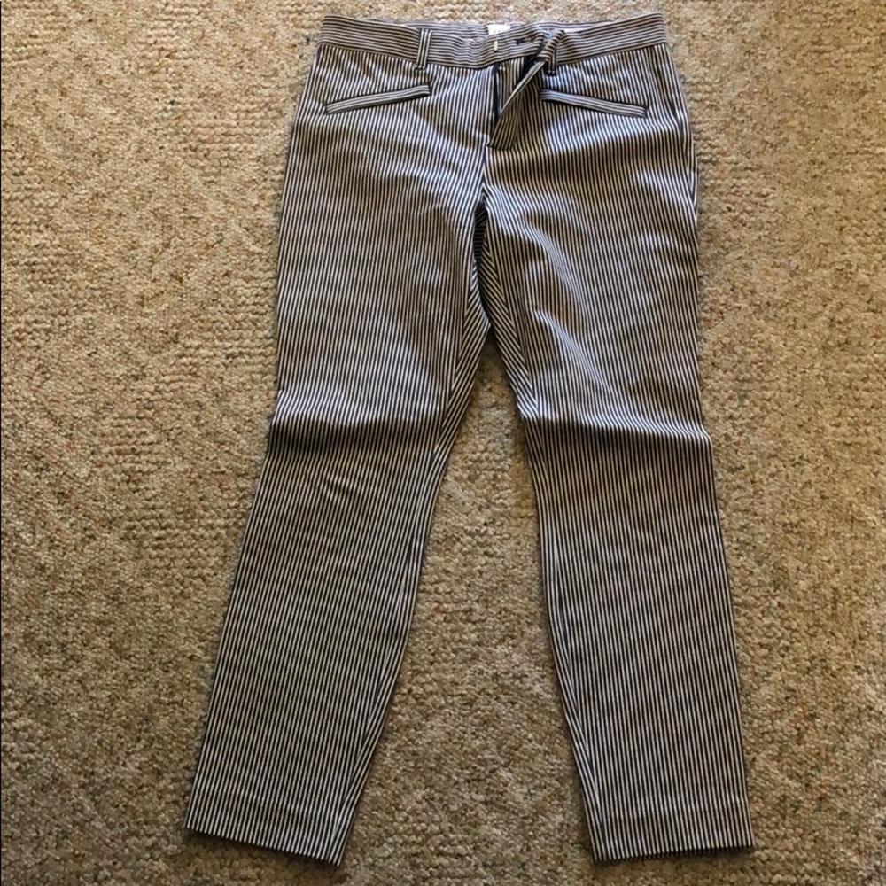 Gap Skinny Ankle Pant